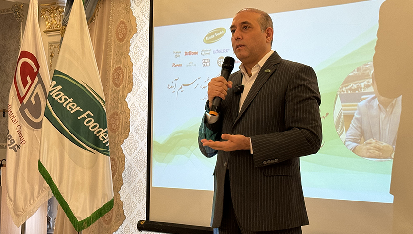 مهندس کریمی: اعتماد به تیم جوان ماسترفوده توانست موفقیت‌های بزرگی را رقم بزند